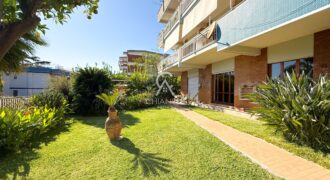 Sala Abbagnano – Appartamento con ingresso indipendente e ampi spazi esterni