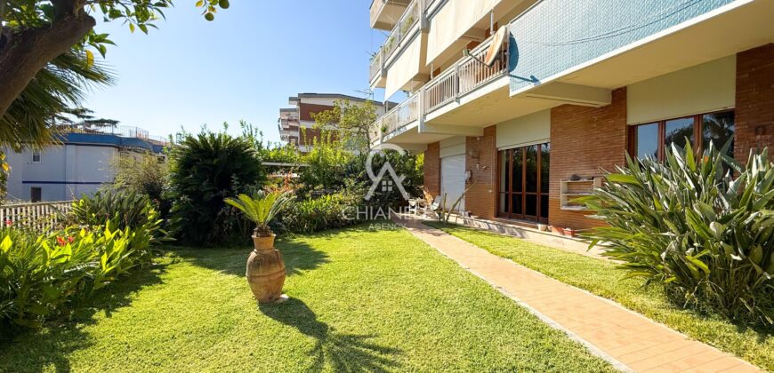 Sala Abbagnano – Appartamento con ingresso indipendente e ampi spazi esterni