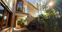 Sala Abbagnano – Appartamento con ingresso indipendente e ampi spazi esterni