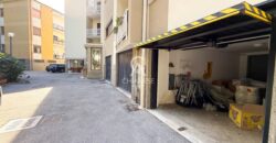 Viale delle Tamerici – Ampio appartamento con vista mare, box auto, cantina e giardino condominiale