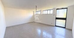 Viale delle Tamerici – Ampio appartamento con vista mare, box auto, cantina e giardino condominiale