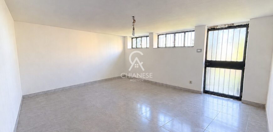 Viale delle Tamerici – Ampio appartamento con vista mare, box auto, cantina e giardino condominiale